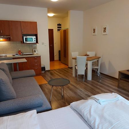 Fatrapark 2 Apartments Hrabovo - Hlavna Recepcia Ruzomberok Exterior foto