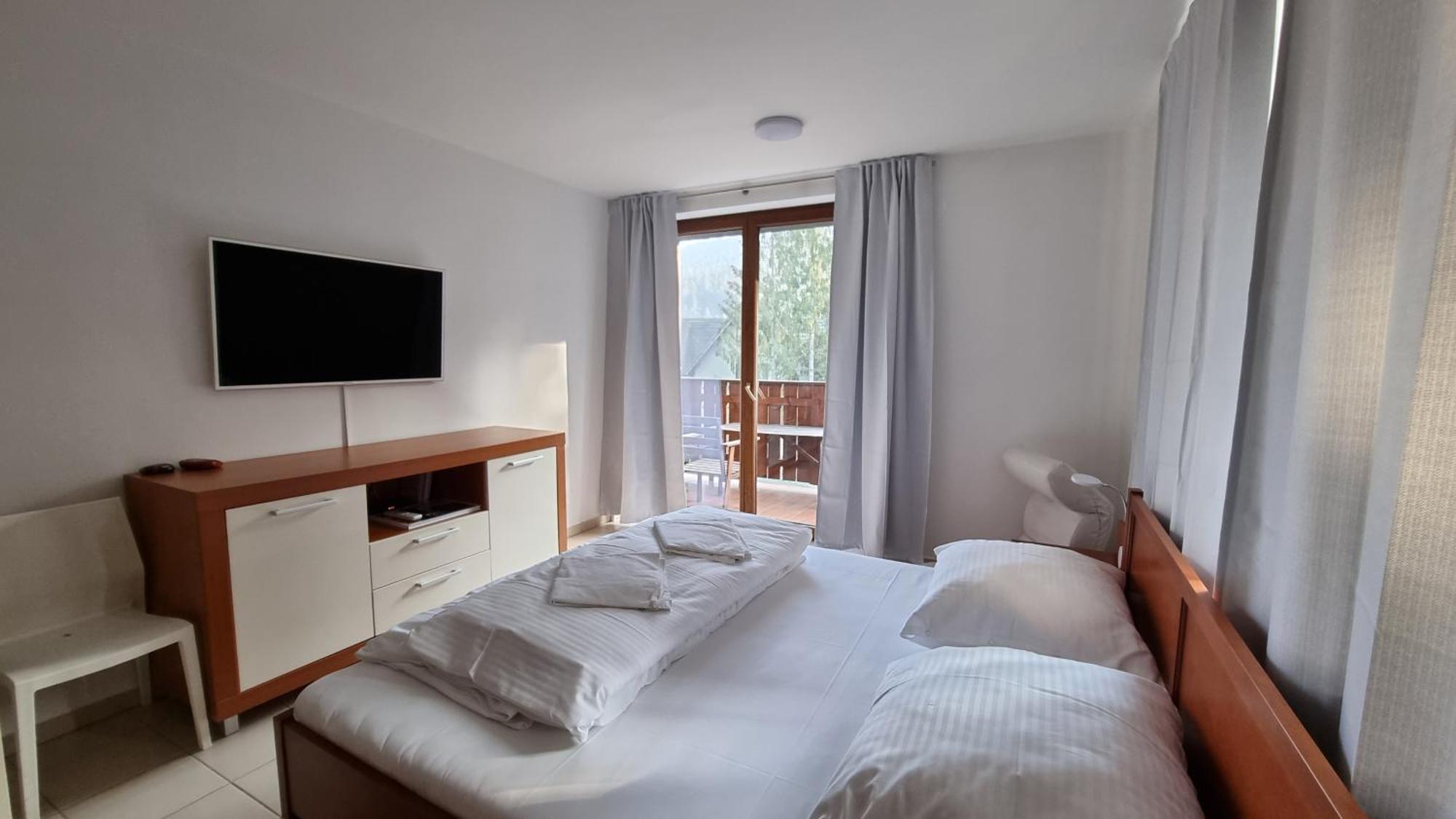Fatrapark 2 Apartments Hrabovo - Hlavna Recepcia Ruzomberok Zimmer foto