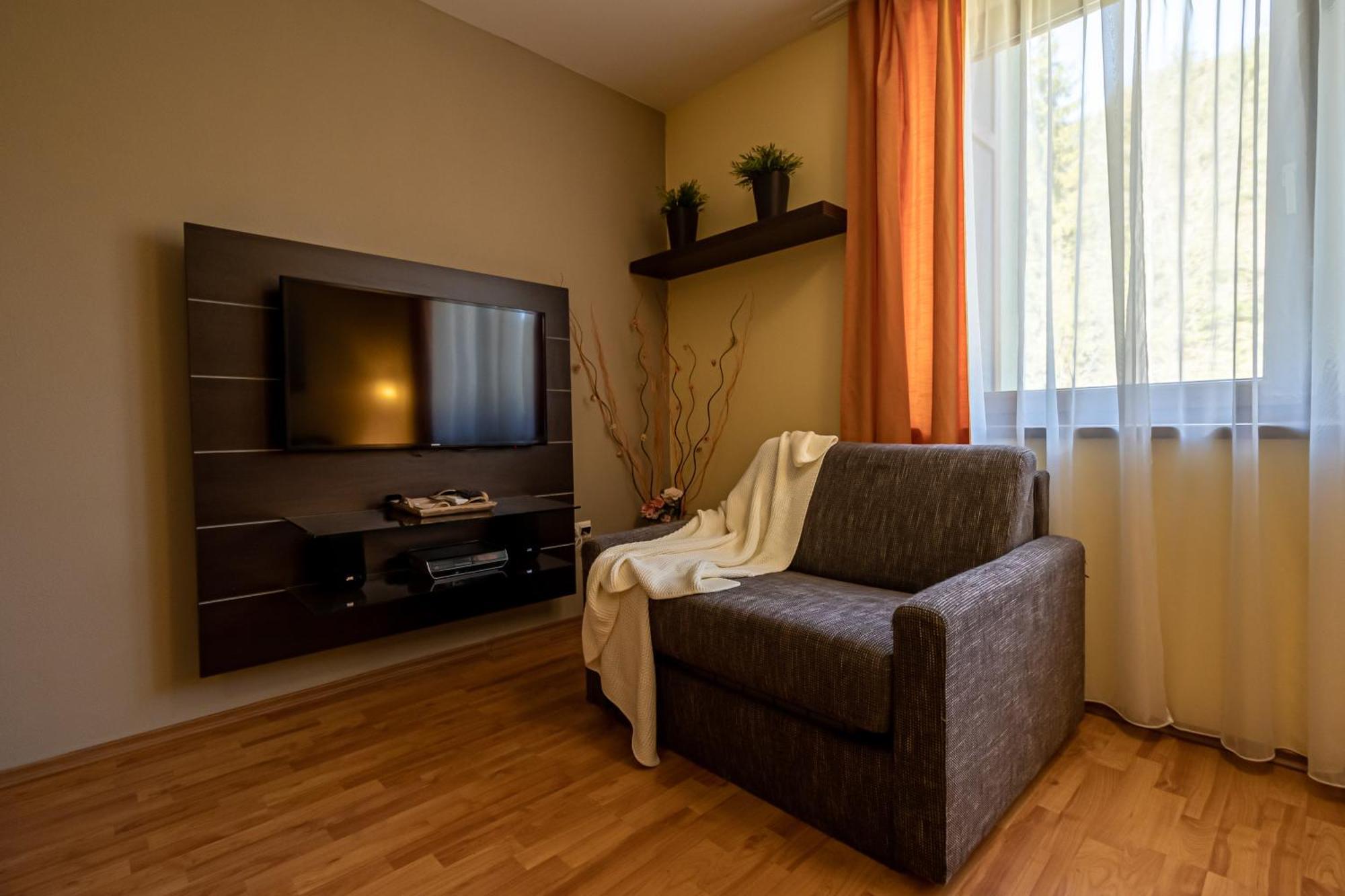 Fatrapark 2 Apartments Hrabovo - Hlavna Recepcia Ruzomberok Zimmer foto
