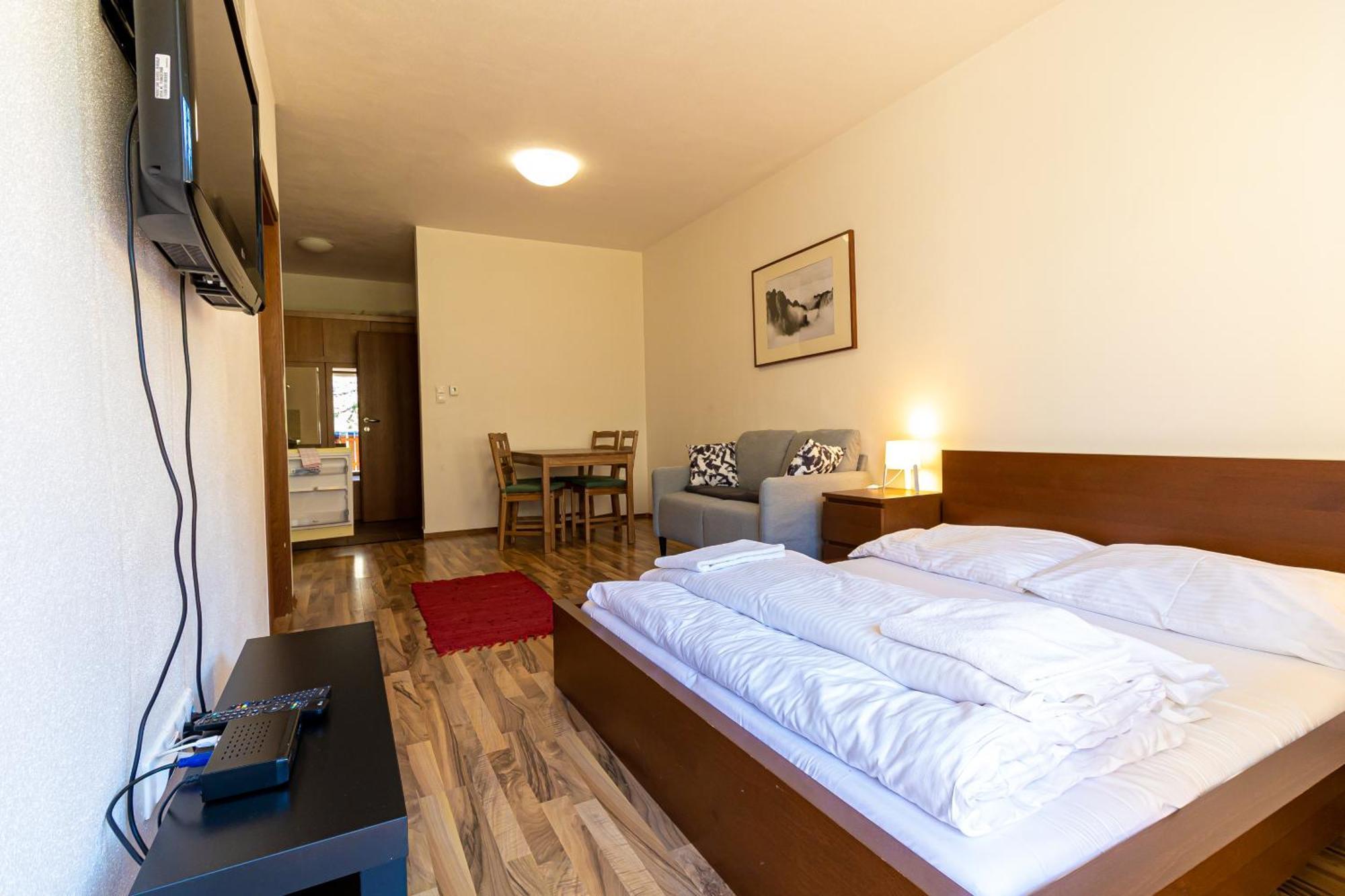 Fatrapark 2 Apartments Hrabovo - Hlavna Recepcia Ruzomberok Zimmer foto